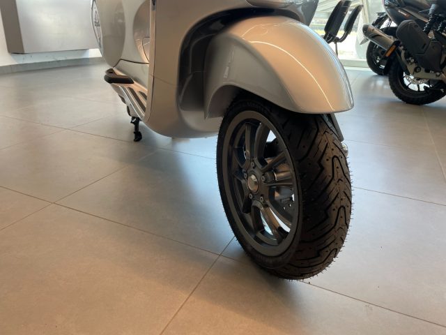VESPA Elettrica usata 12