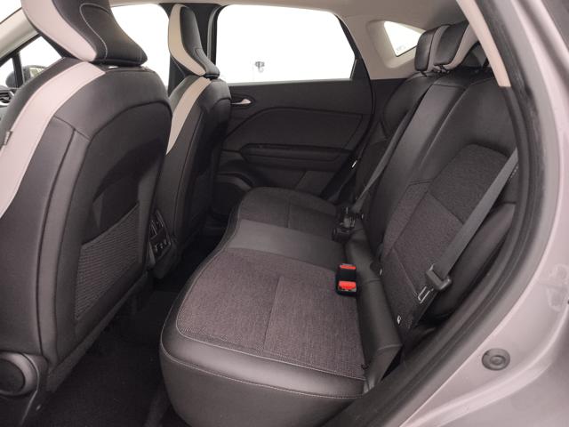RENAULT Captur usata, con Luci diurne LED