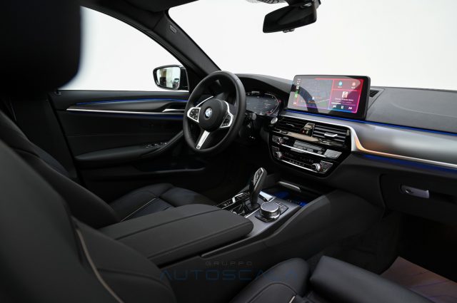 BMW 520 usata, con Fari LED