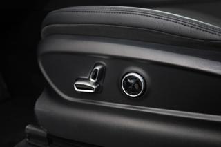 MASERATI Grecale usata, con Sedile posteriore sdoppiato