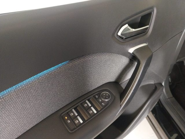 RENAULT Captur usata, con Autoradio