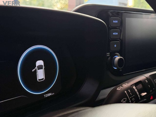 HYUNDAI i20 usata, con Volante in pelle