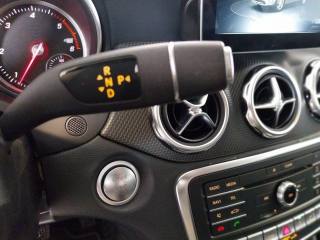 MERCEDES-BENZ GLA 200 usata, con Sedili riscaldati