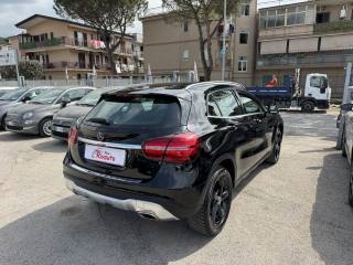 MERCEDES-BENZ GLA 200 usata, con Cerchi in lega