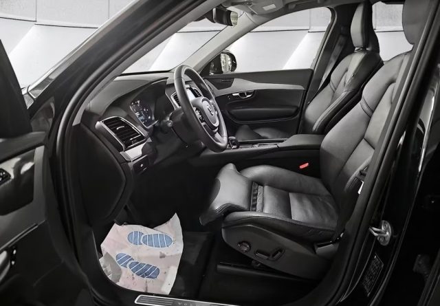 VOLVO XC90 usata, con Alzacristalli elettrici