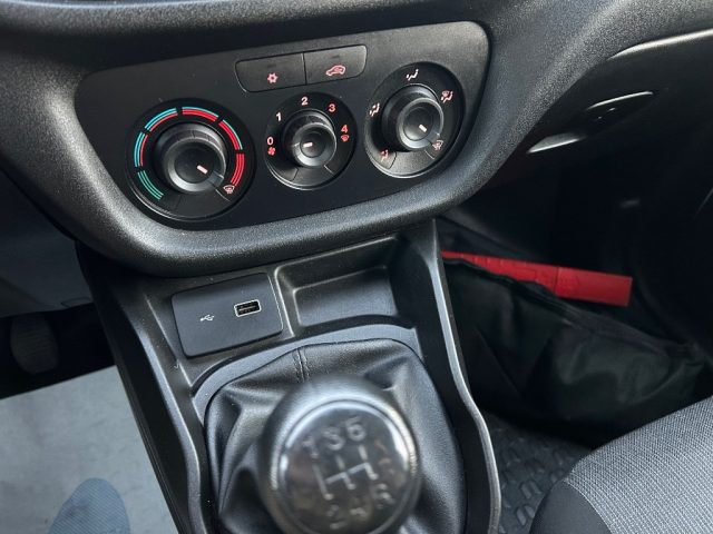 FIAT Doblo usata, con Bluetooth