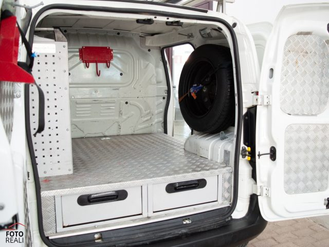 FIAT Fiorino usata, con Fendinebbia