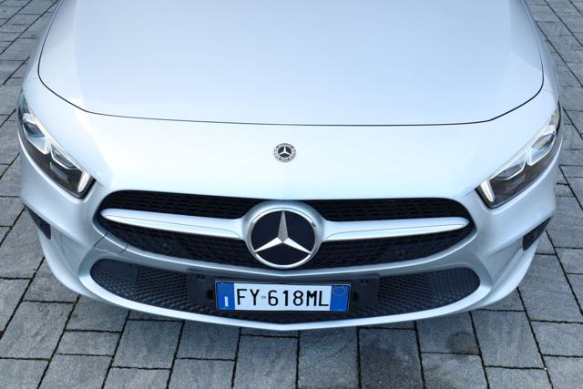 MERCEDES-BENZ A 200 usata, con Park Distance Control