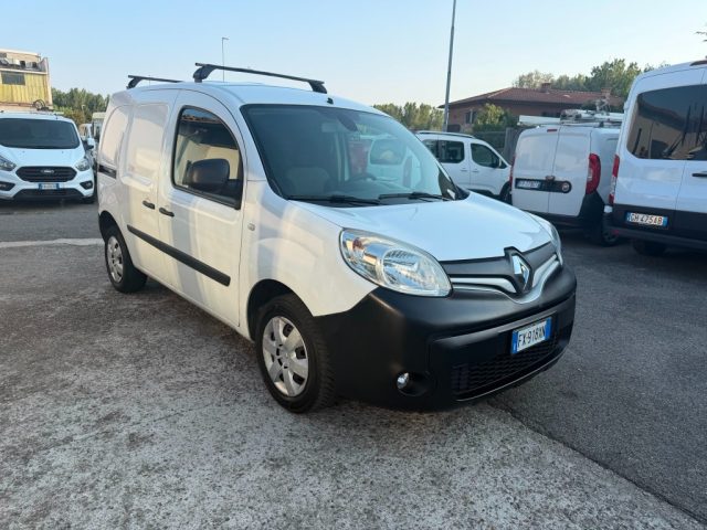 RENAULT Kangoo usata, con Autoradio