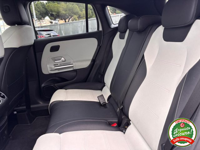 MERCEDES-BENZ GLA 200 usata, con Sistema di navigazione