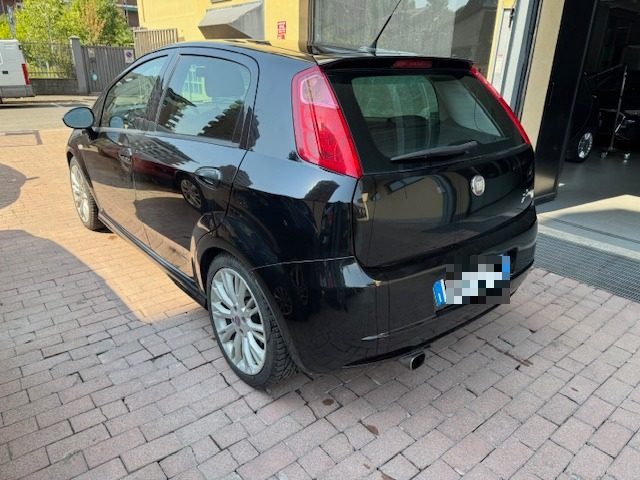 FIAT Grande Punto usata, con Autoradio