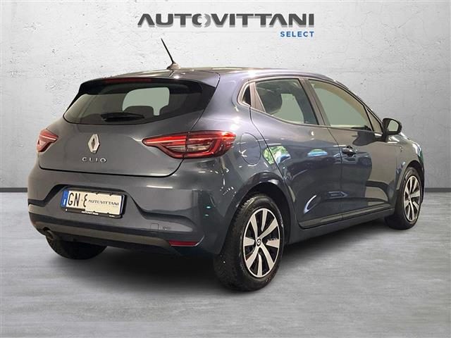 RENAULT Clio usata, con Alzacristalli elettrici