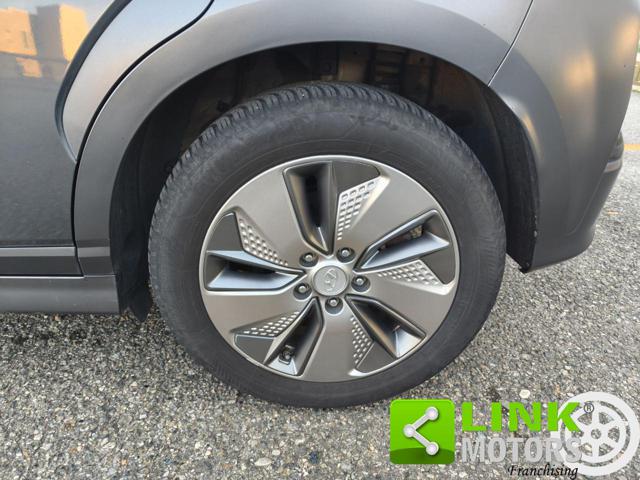 HYUNDAI Kona usata, con Airbag testa