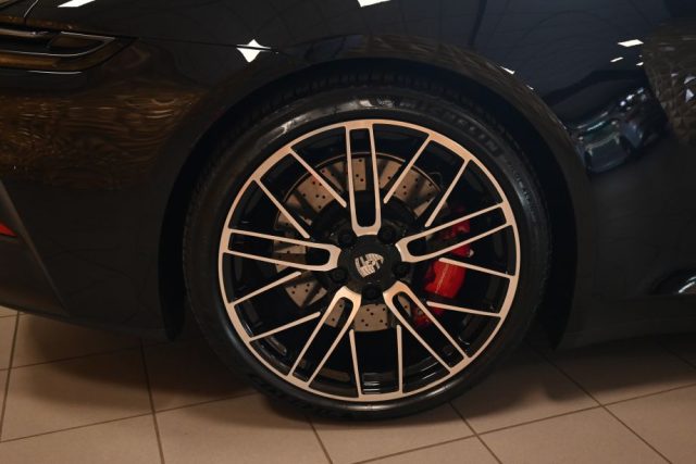 PORSCHE 992 usata 10
