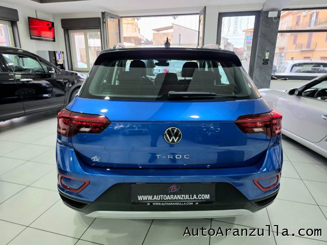 VOLKSWAGEN T-Roc usata, con Alzacristalli elettrici