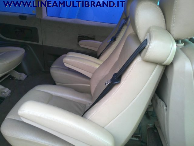 MERCEDES-BENZ V 220 usata, con Cerchi in lega