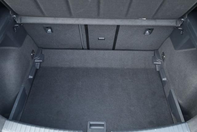 CUPRA Leon usata, con Freno di stazionamento elettrico