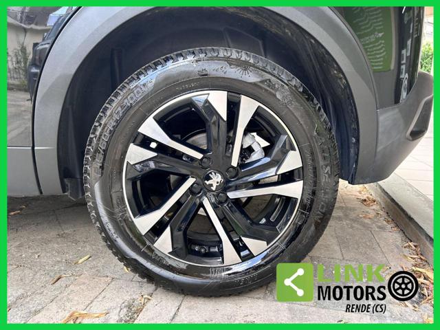 PEUGEOT 2008 usata, con Park Distance Control