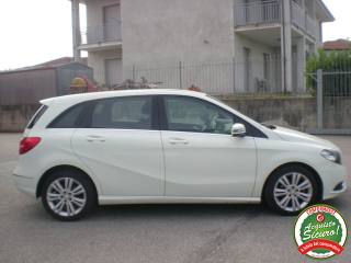 MERCEDES-BENZ B 180 usata, con Climatizzatore