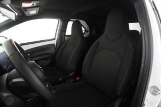 TOYOTA Aygo X usata 1