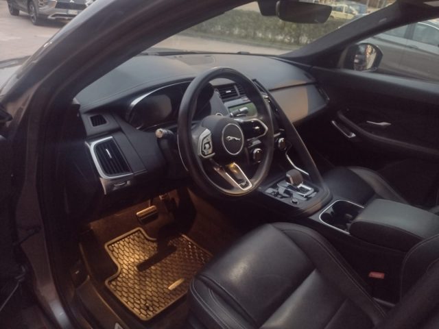 JAGUAR E-Pace usata, con Alzacristalli elettrici