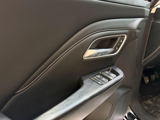 MG ZS usata, con Autoradio digitale