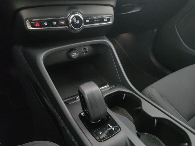 VOLVO XC40 usata, con Sedile posteriore sdoppiato