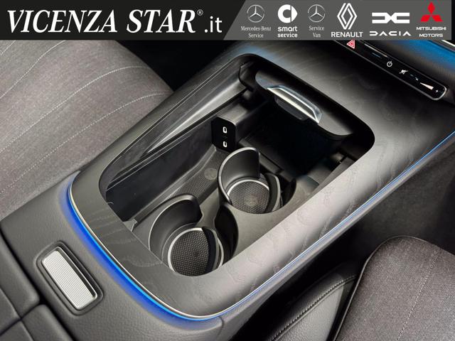 MERCEDES-BENZ E 220 usata, con Fendinebbia