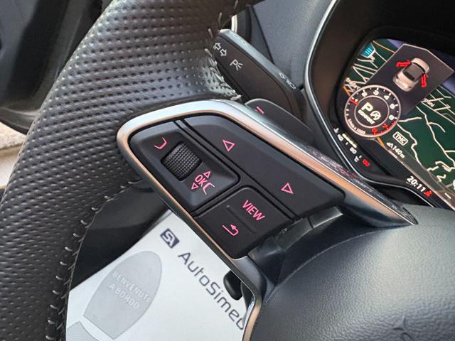 AUDI TT usata, con Touch screen