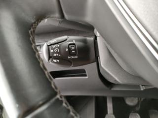 PEUGEOT 3008 usata, con Controllo automatico clima