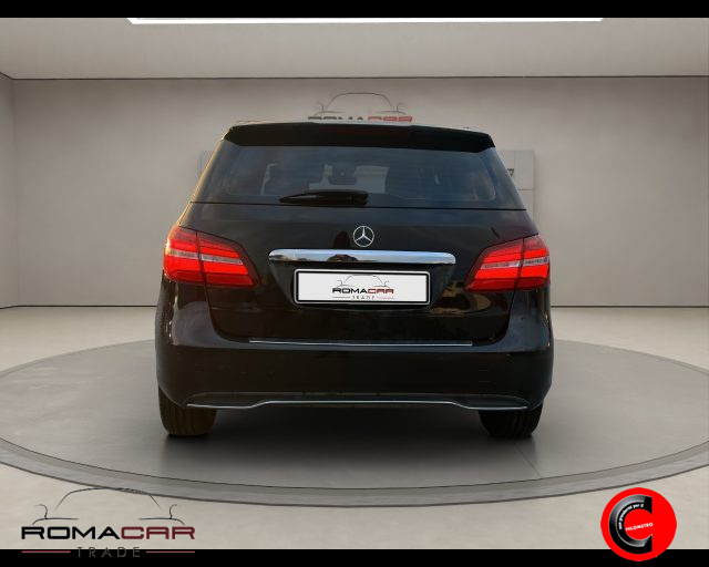 MERCEDES-BENZ B 180 usata, con Climatizzatore