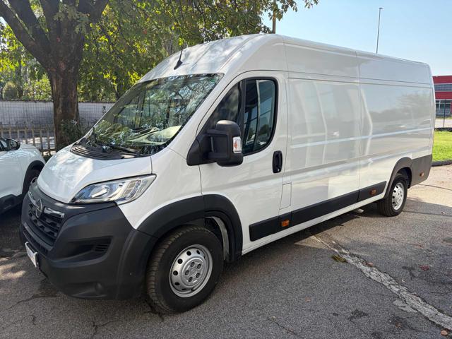 OPEL Movano usata, con Airbag