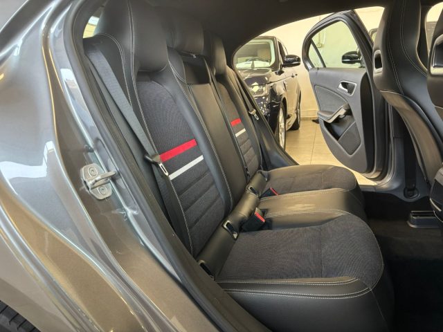 MERCEDES-BENZ A 180 usata, con Sedili riscaldati