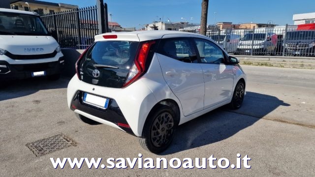 TOYOTA Aygo usata, con Airbag laterali