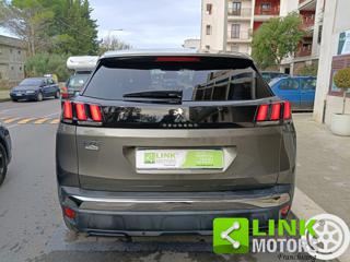 PEUGEOT 3008 usata, con Autoradio