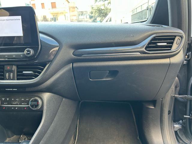 FORD Fiesta usata, con Cruise Control