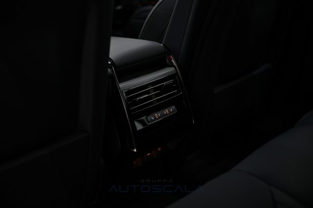 LAND ROVER Range Rover Sport usata, con Adaptive Cruise Control