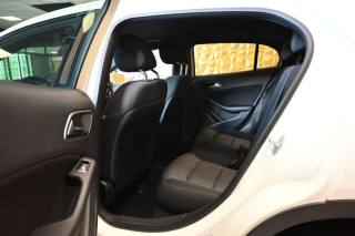 MERCEDES-BENZ GLA 180 usata 30