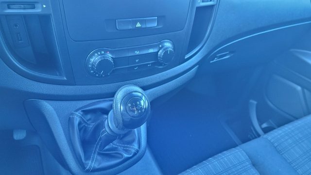MERCEDES-BENZ Vito usata, con Touch screen