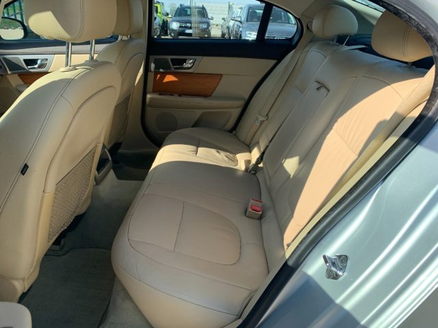 JAGUAR XF usata, con Chiusura centralizzata