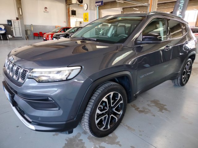 JEEP Compass usata, con Autoradio digitale