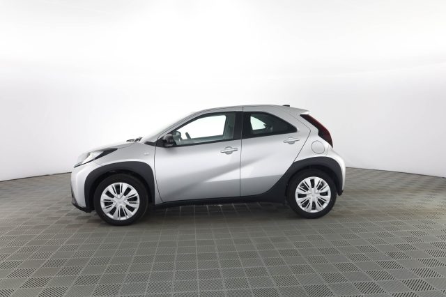 TOYOTA Aygo X usata 5