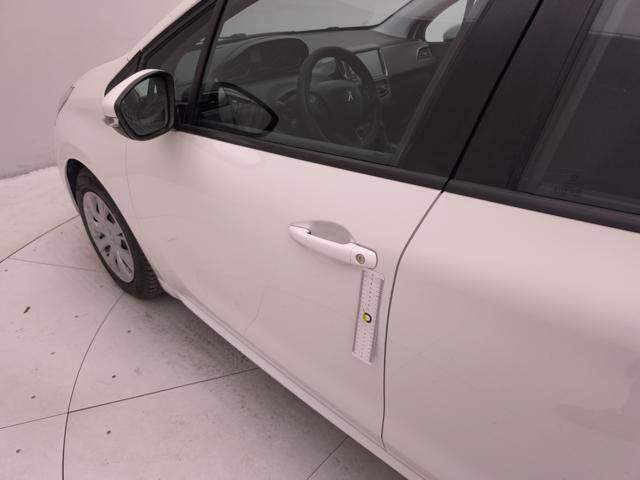 PEUGEOT 208 usata 42