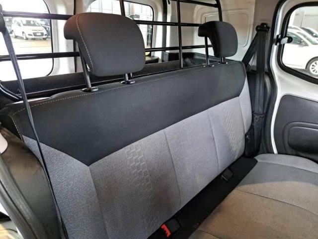 FIAT Fiorino usata, con Controllo automatico clima