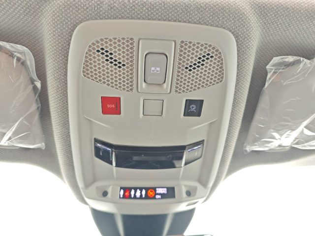 JEEP Avenger usata, con Sensori di parcheggio posteriori