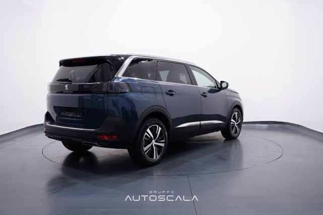 PEUGEOT 5008 usata, con Autoradio