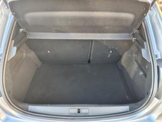 PEUGEOT 208 usata, con Park Distance Control