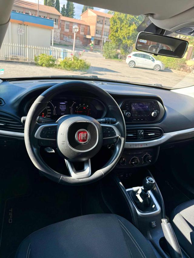 FIAT Tipo usata, con Controllo automatico clima