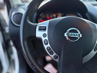 NISSAN Qashqai usata, con Fari Xenon