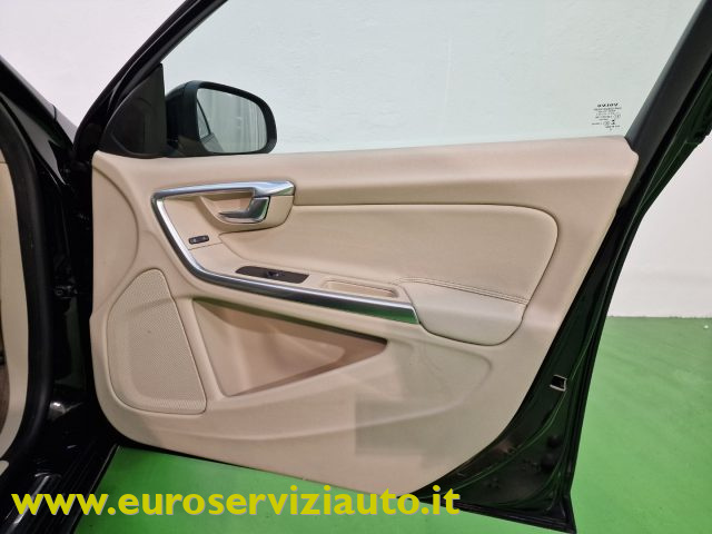 VOLVO V60 usata 42